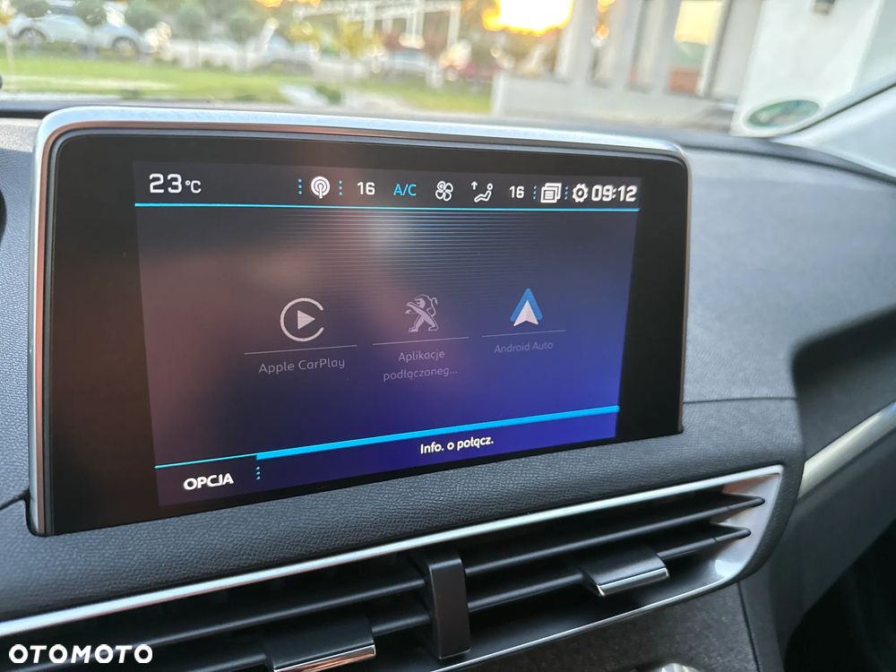 Peugeot 3008 2.0 BlueHDi GT S&S EAT8 - 36