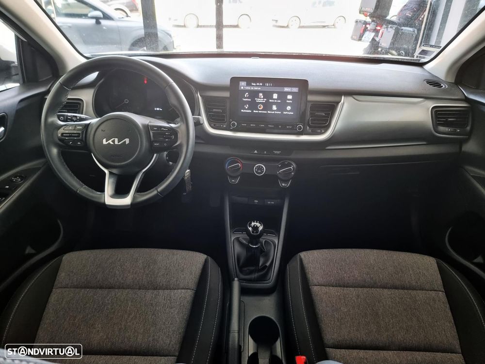 Kia Stonic 1.2 Dynamic - 11