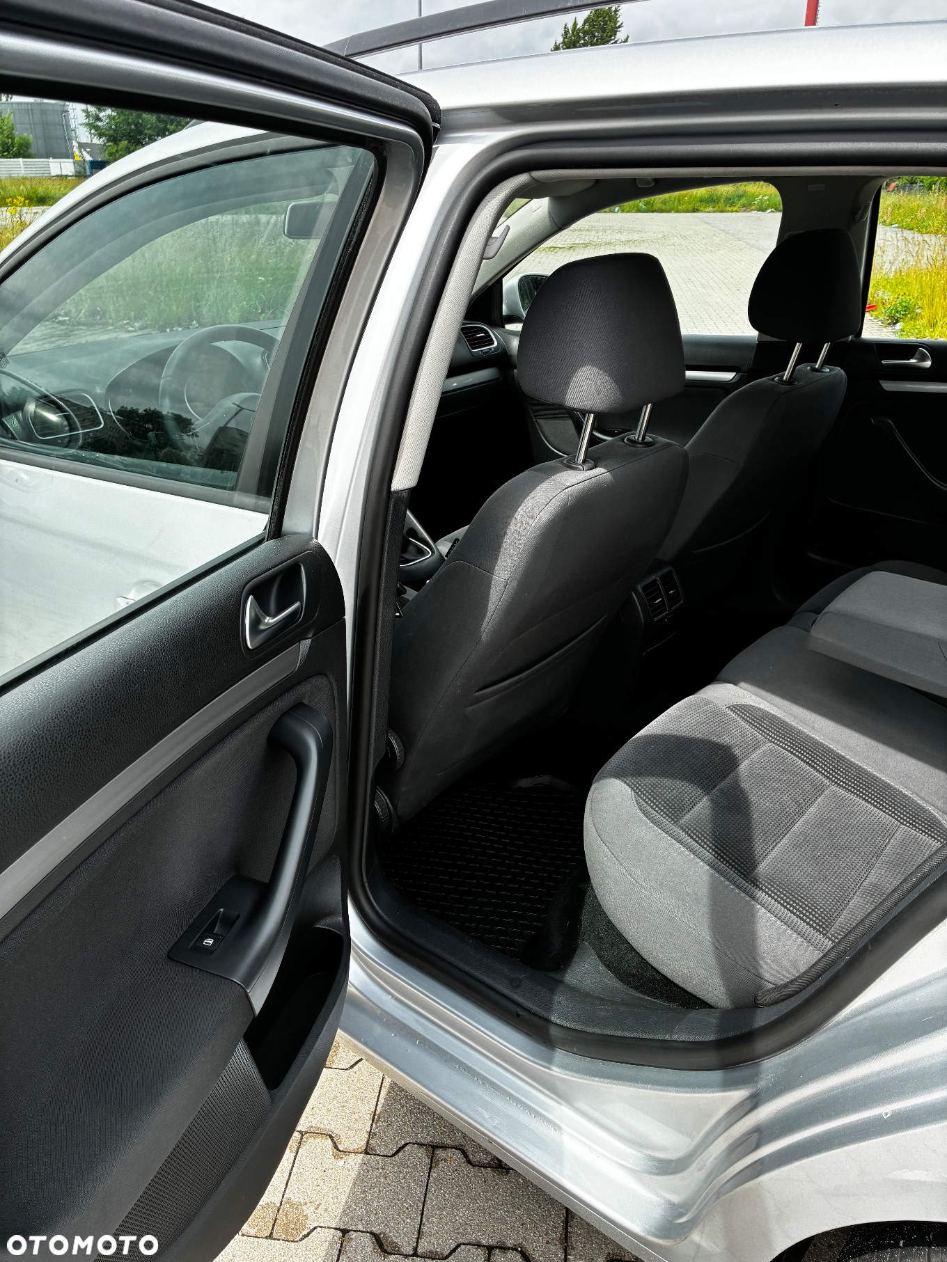Volkswagen Golf Variant 1.6 TDI DPF Style - 8