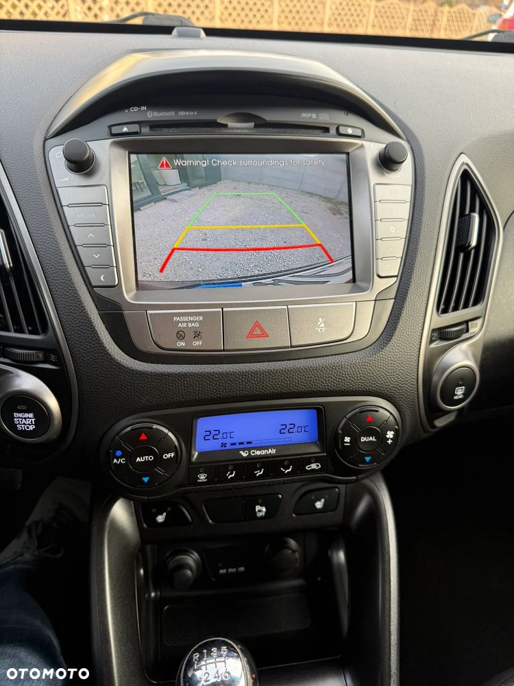 Hyundai ix35 1.6 2WD Fifa World Cup Edition - 40