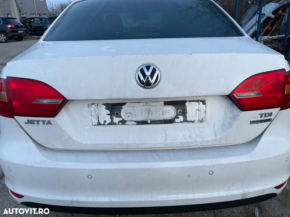 Dezmembrez / Dezmembrari / Piese / Accesorii Volkswagen Jetta - 1