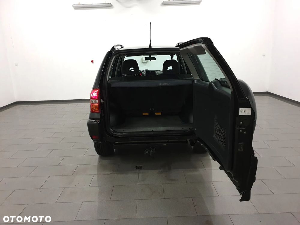 Toyota RAV4 D-4D 4x4 Executive - 27
