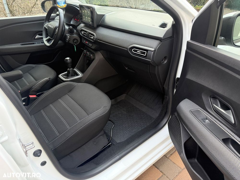 Dacia Logan TCe 90 MT6 Expression - 12