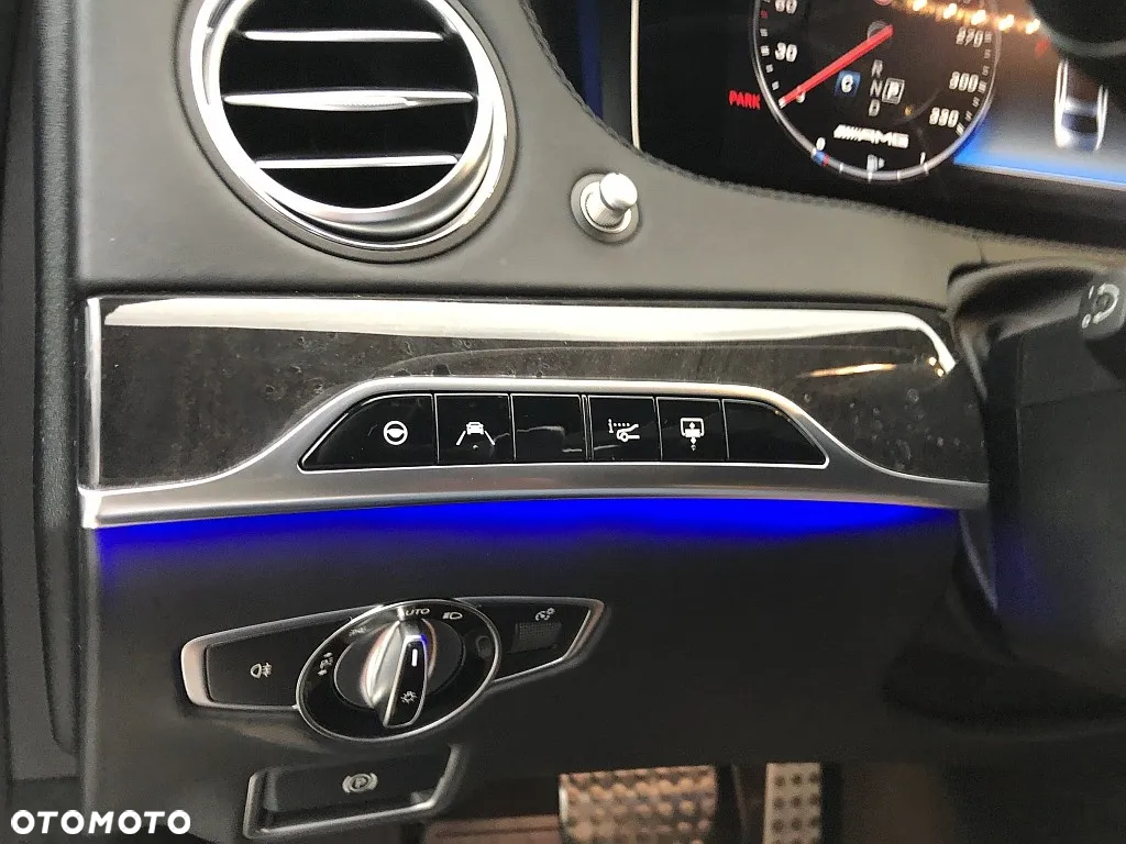 Mercedes-Benz Klasa S 560 L 4Matic 9G-TRONIC - 22