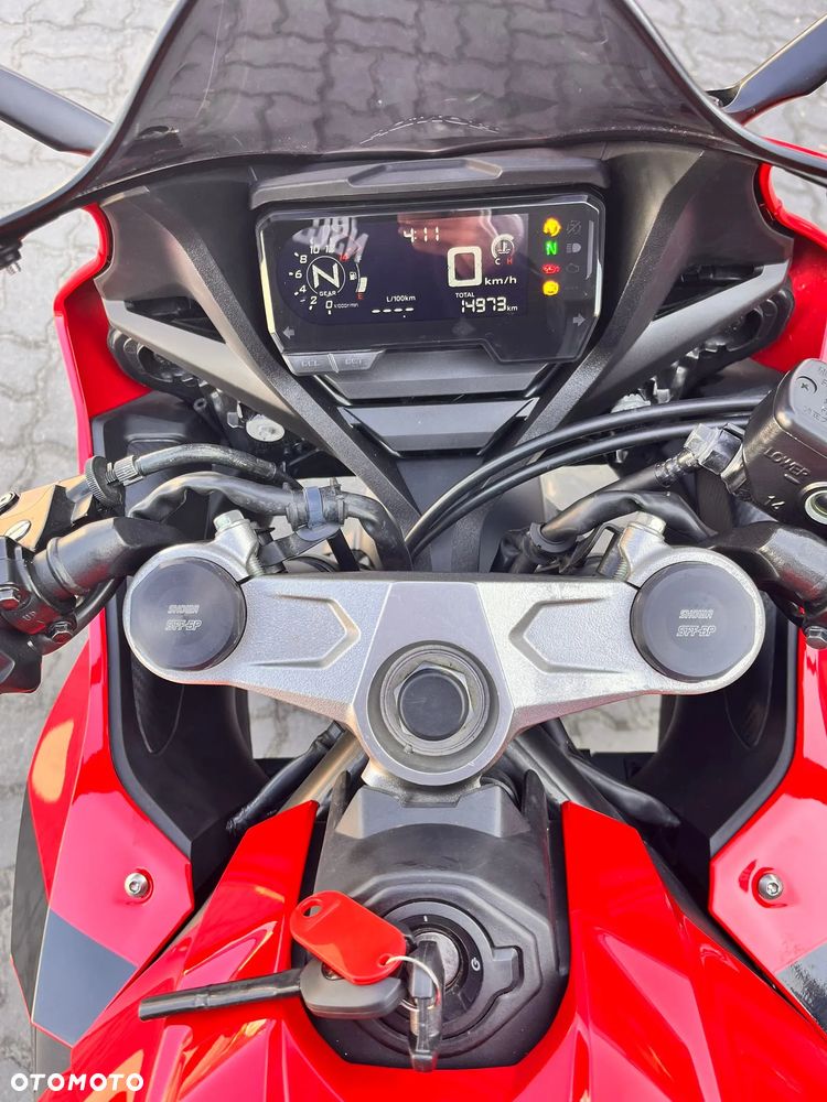 Honda CBR - 5