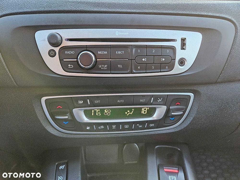 Renault Scenic 1.5 dCi Limited - 26