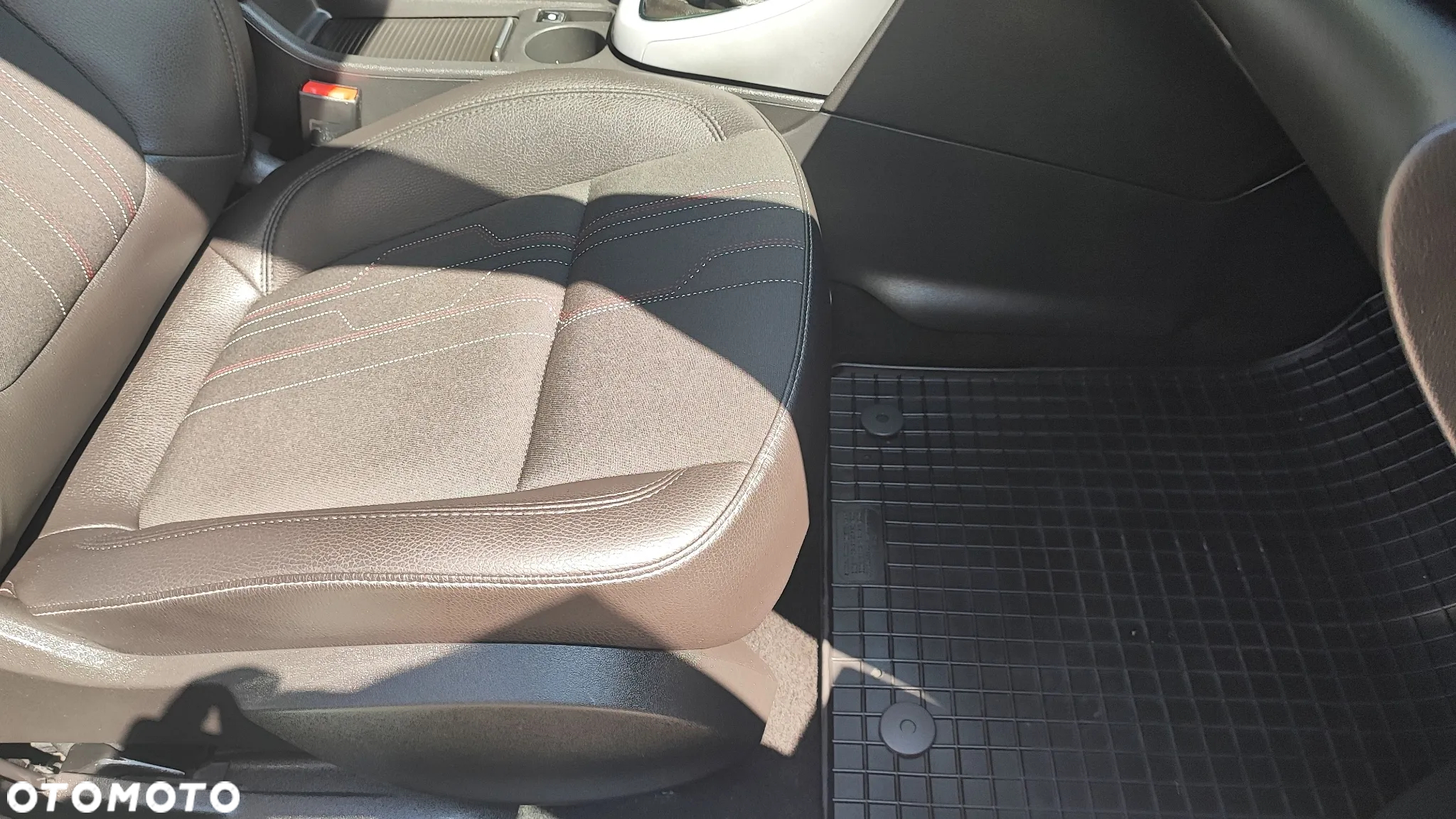 Opel Astra 1.4 Turbo 150 Jahre - 36