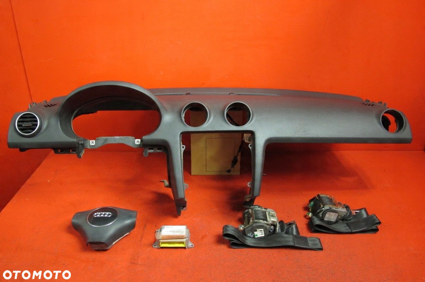 AUDI A3 8P 3 DRZWI DESKA KONSOLA KOKPIT PODUSZKI AIRBAG PASY SENSOR KOMPLET - 1