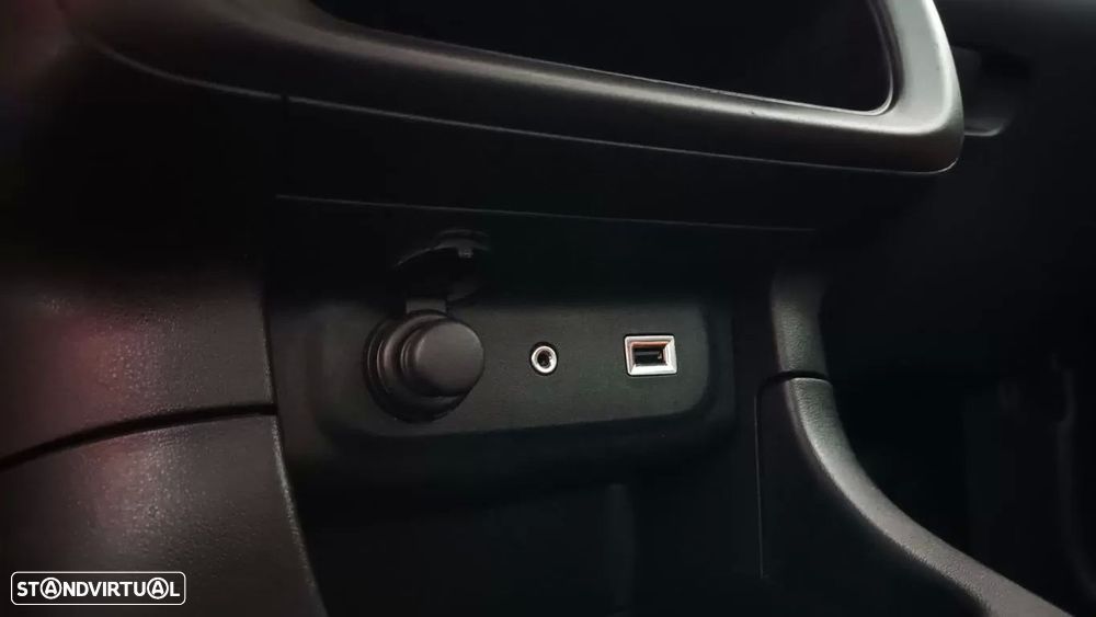 Citroën C3 1.2 PureTech Shine - 44