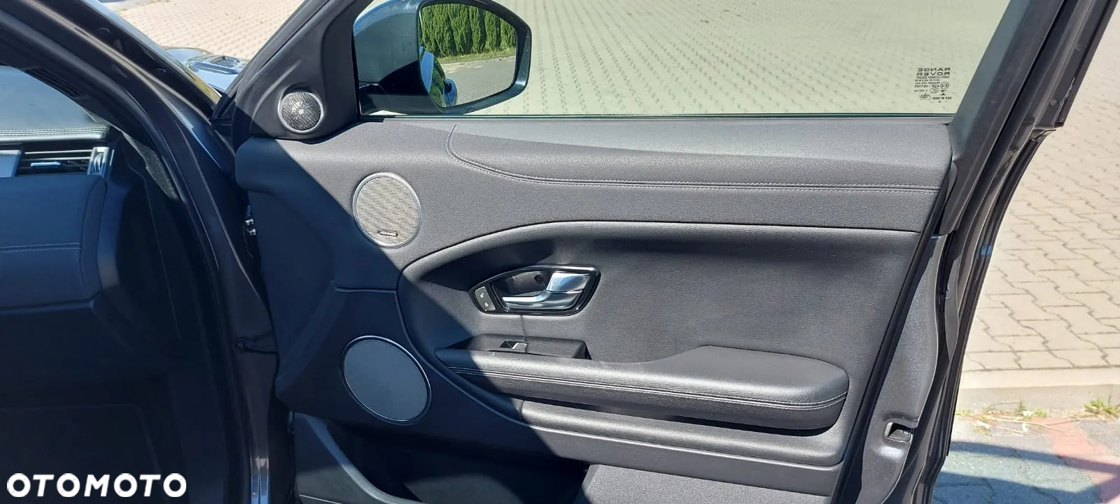 Land Rover Range Rover Evoque - 14