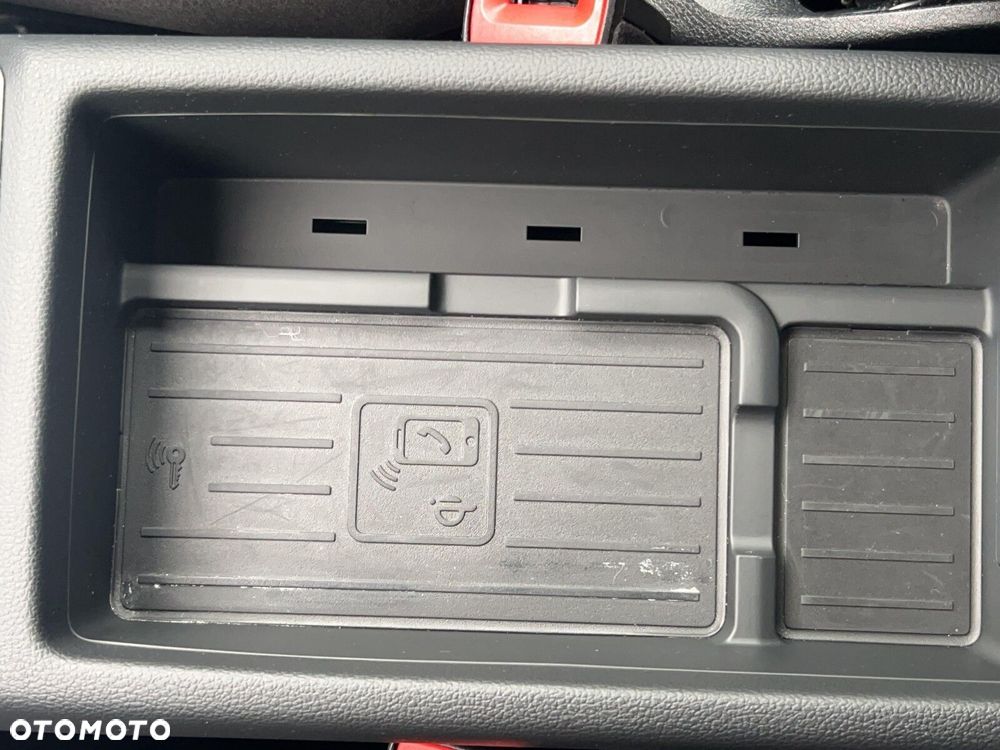 Audi A4 Allroad - 33