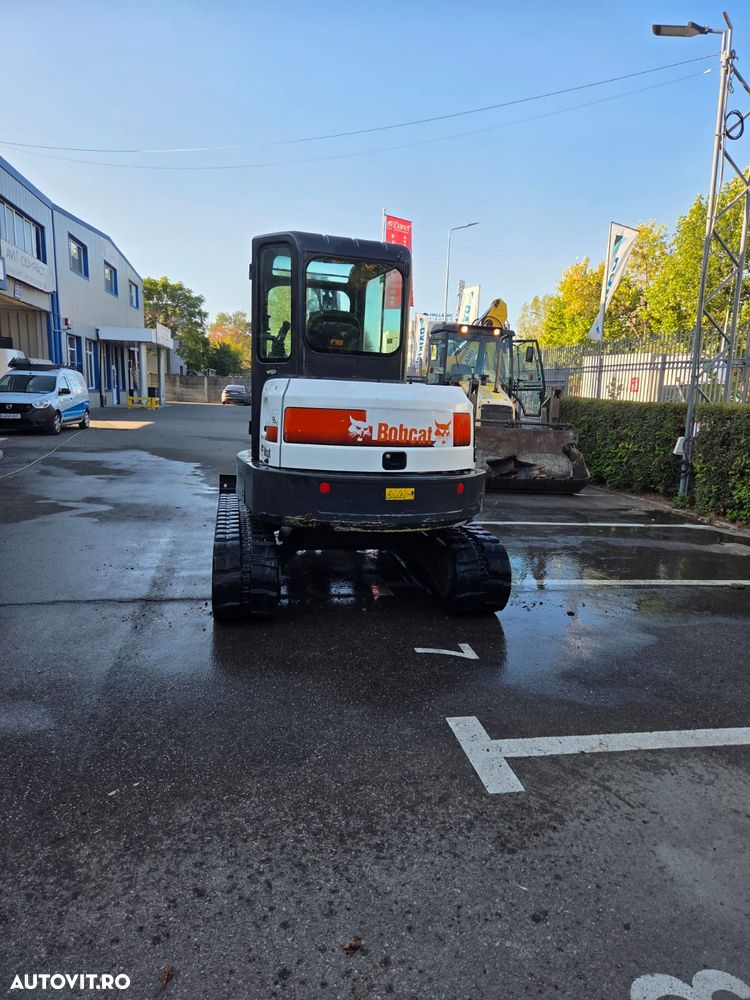 Bobcat E55 - 11