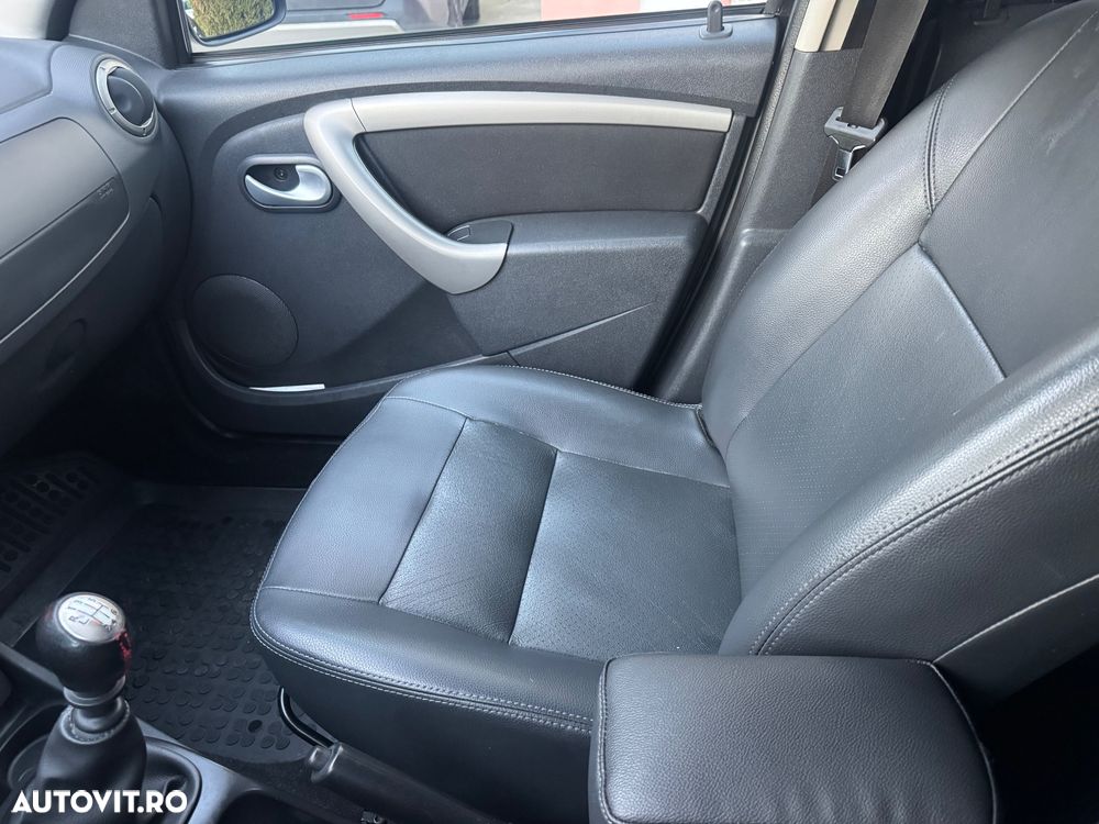 Dacia Duster dCi 110 FAP 4x4 Laureate - 27