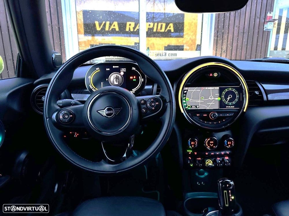 MINI 3 Portas Cooper SE - 39