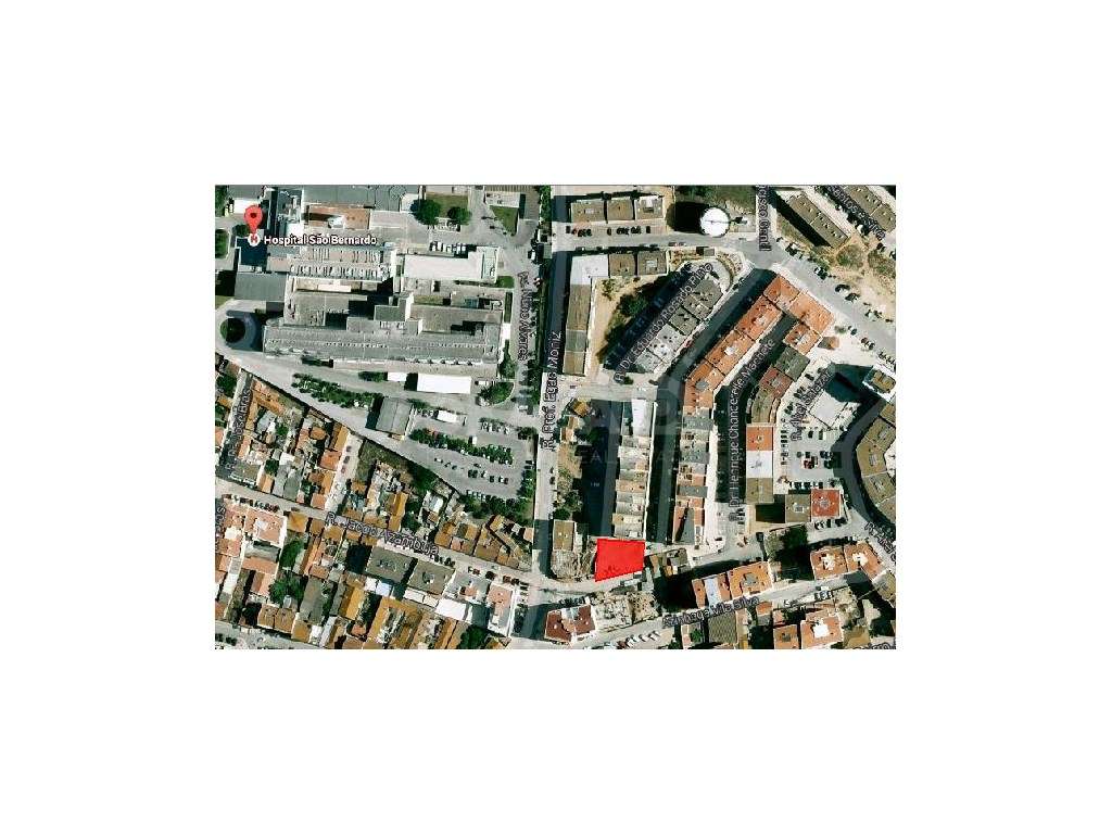 Terreno, Hospital Setúbal - Grande imagem: 2/3