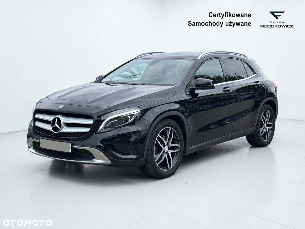Mercedes-Benz GLA 200 7G-DCT Urban - 2