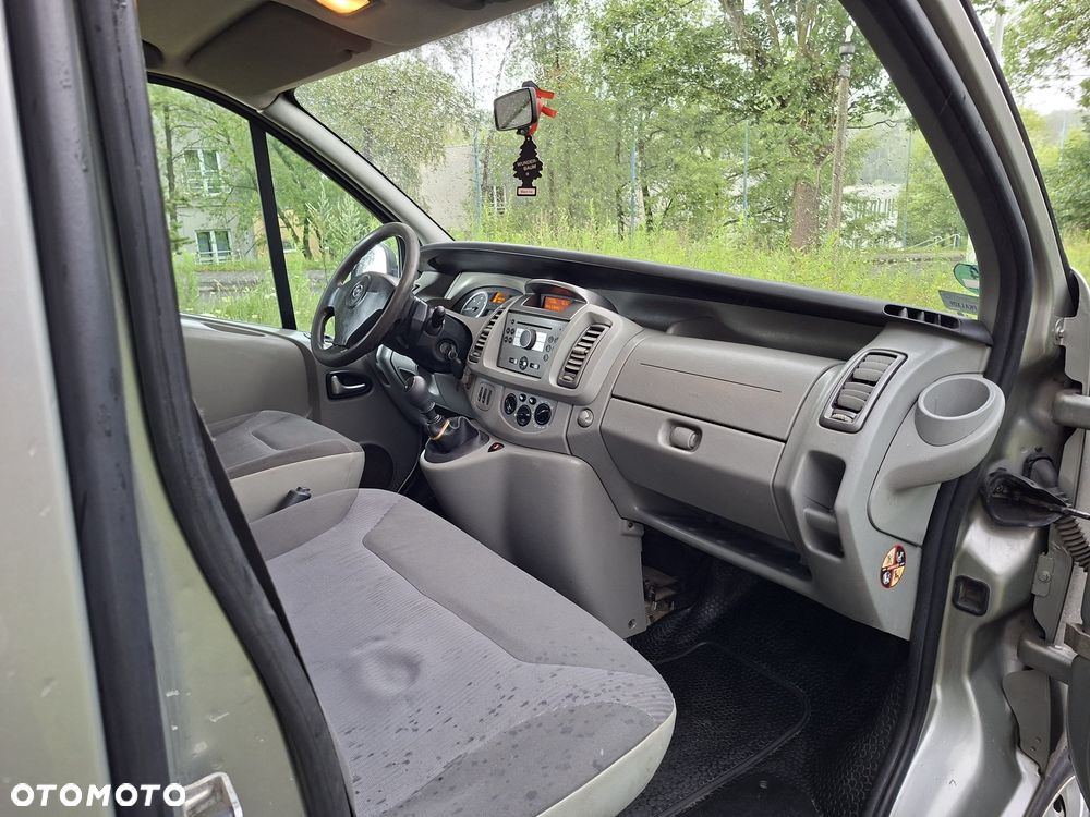 Opel Vivaro - 7