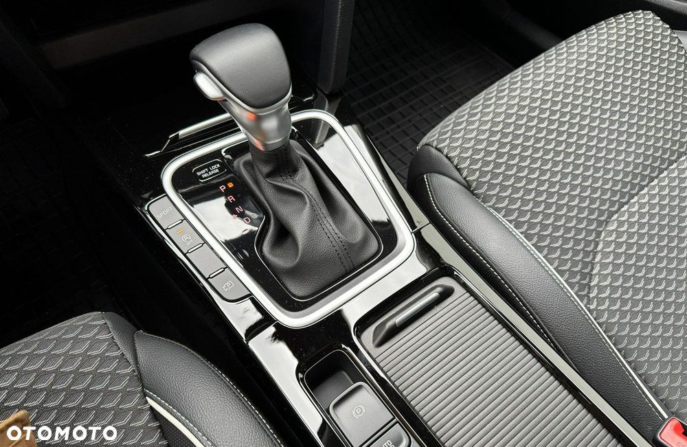 Kia XCeed 1.5 T-GDI L DCT - 25