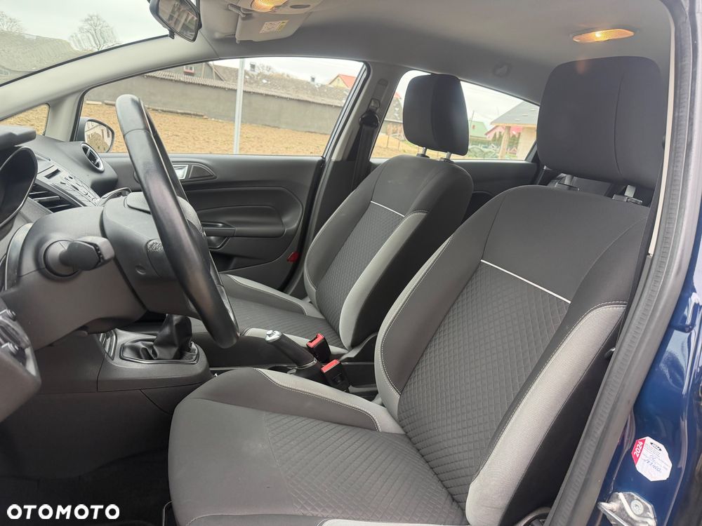 Ford Fiesta 1.25 Champions Edition - 30