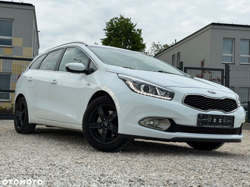Kia Ceed - 6