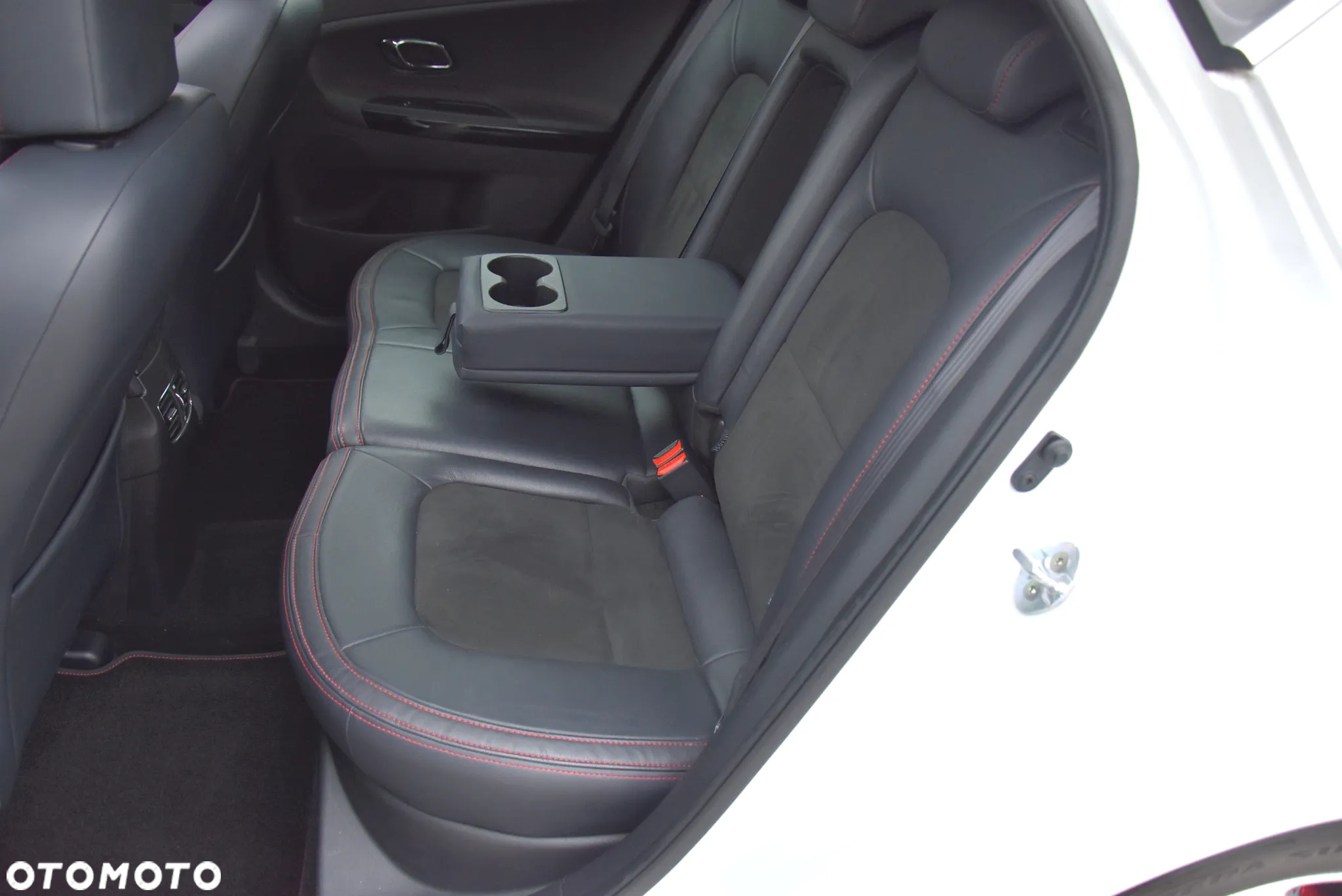 Kia Ceed 1.6 T-GDI GT-Challenge - 28