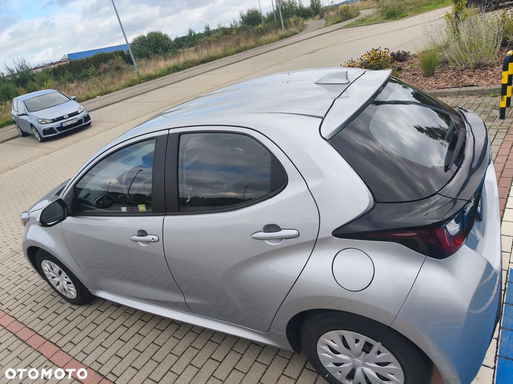 Toyota Yaris 1.5 Comfort - 6