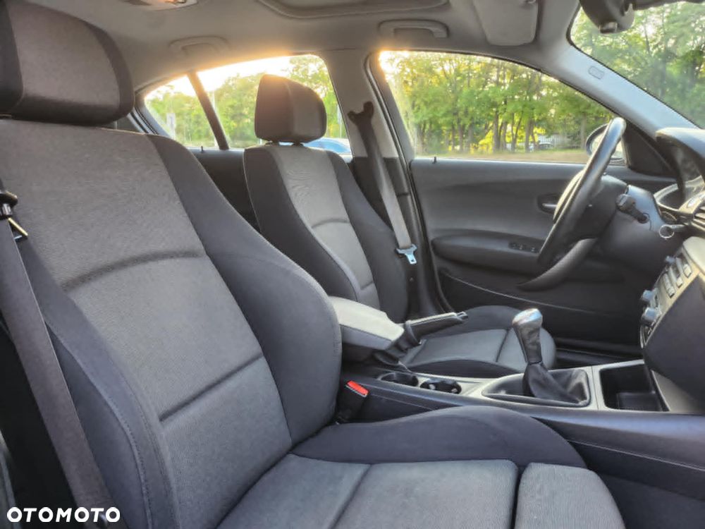 BMW Seria 1 - 11