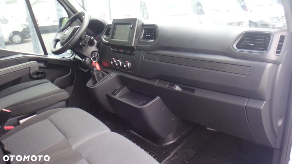 Renault Master - 10