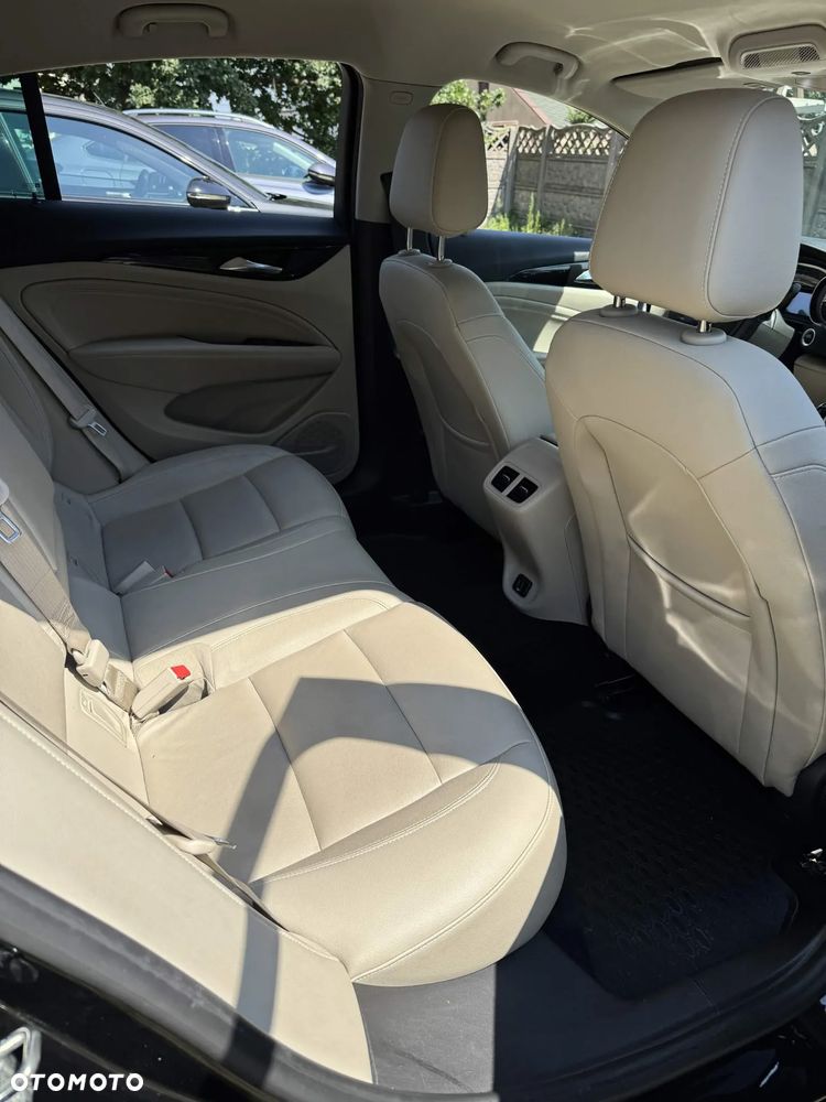 Opel Insignia 1.5 T Innovation S&S - 20