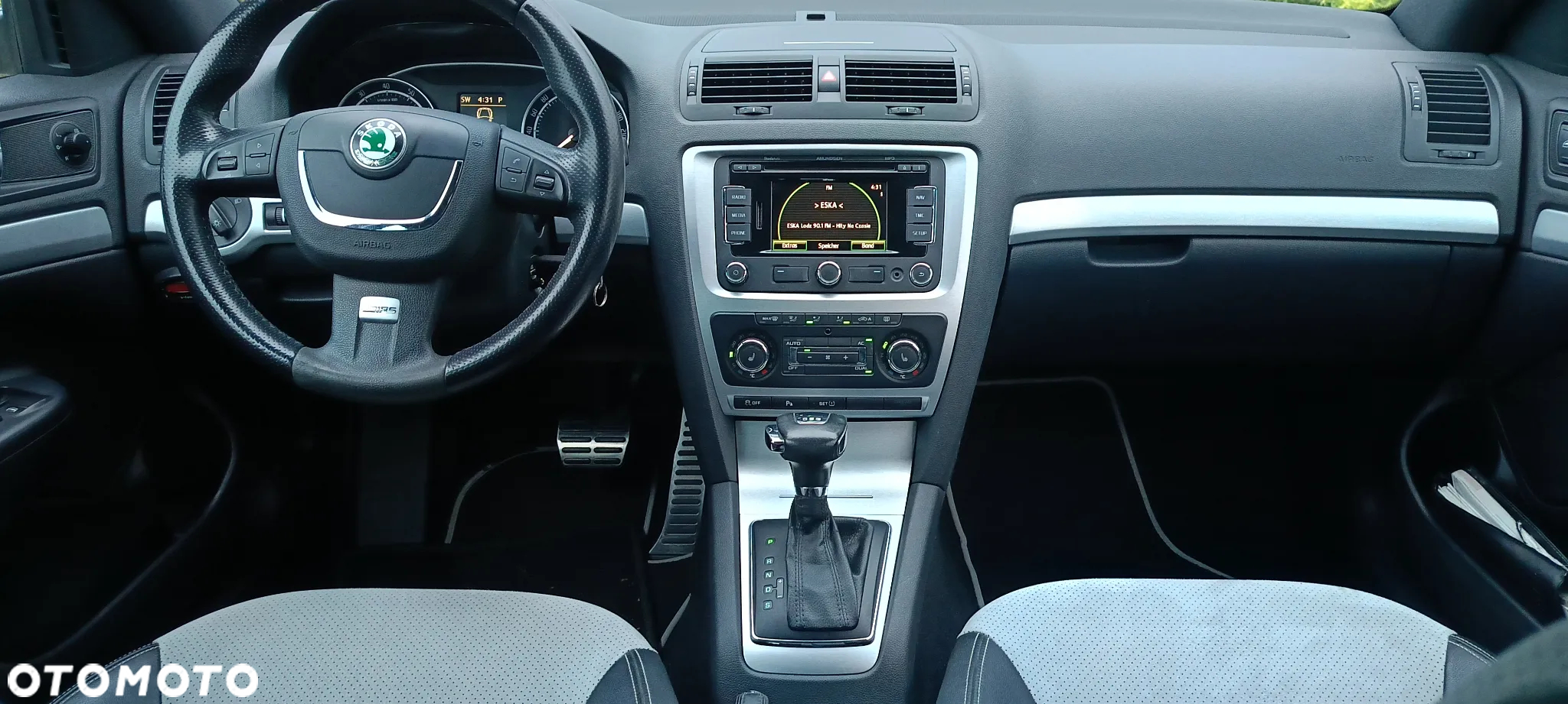Skoda Octavia 2.0 TFSI RS DSG - 9