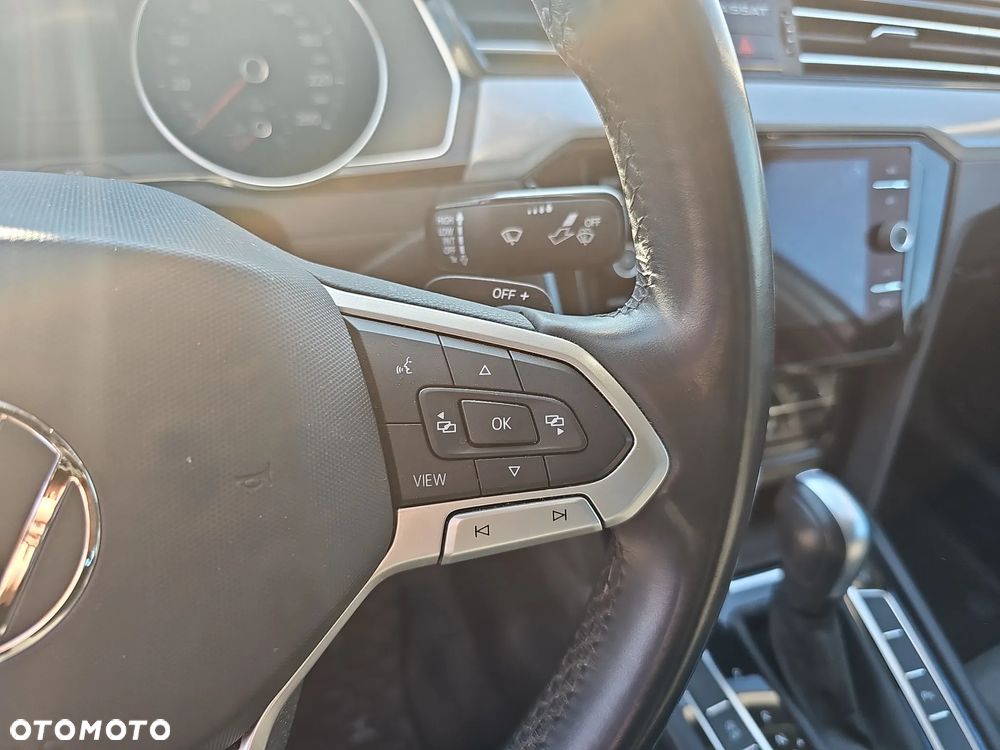 Volkswagen Passat 2.0 TSI Business DSG - 18