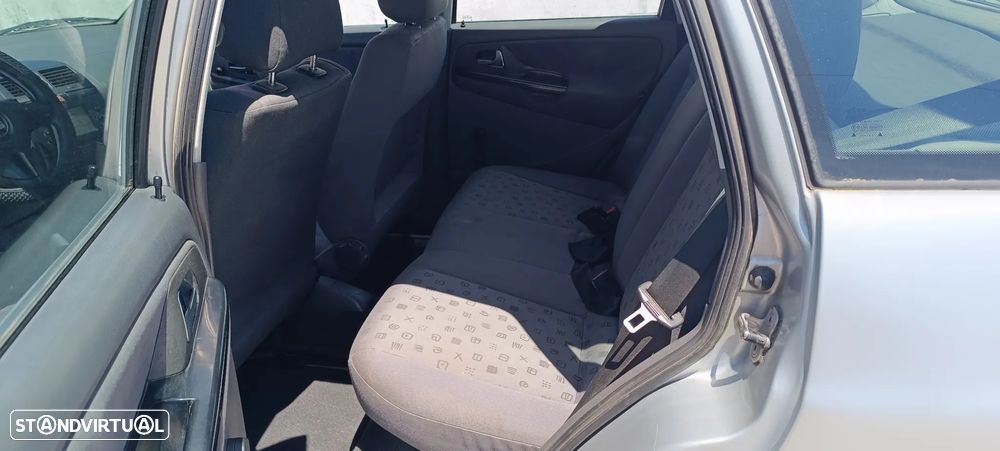 SEAT Ibiza 1.0 Passion - 6
