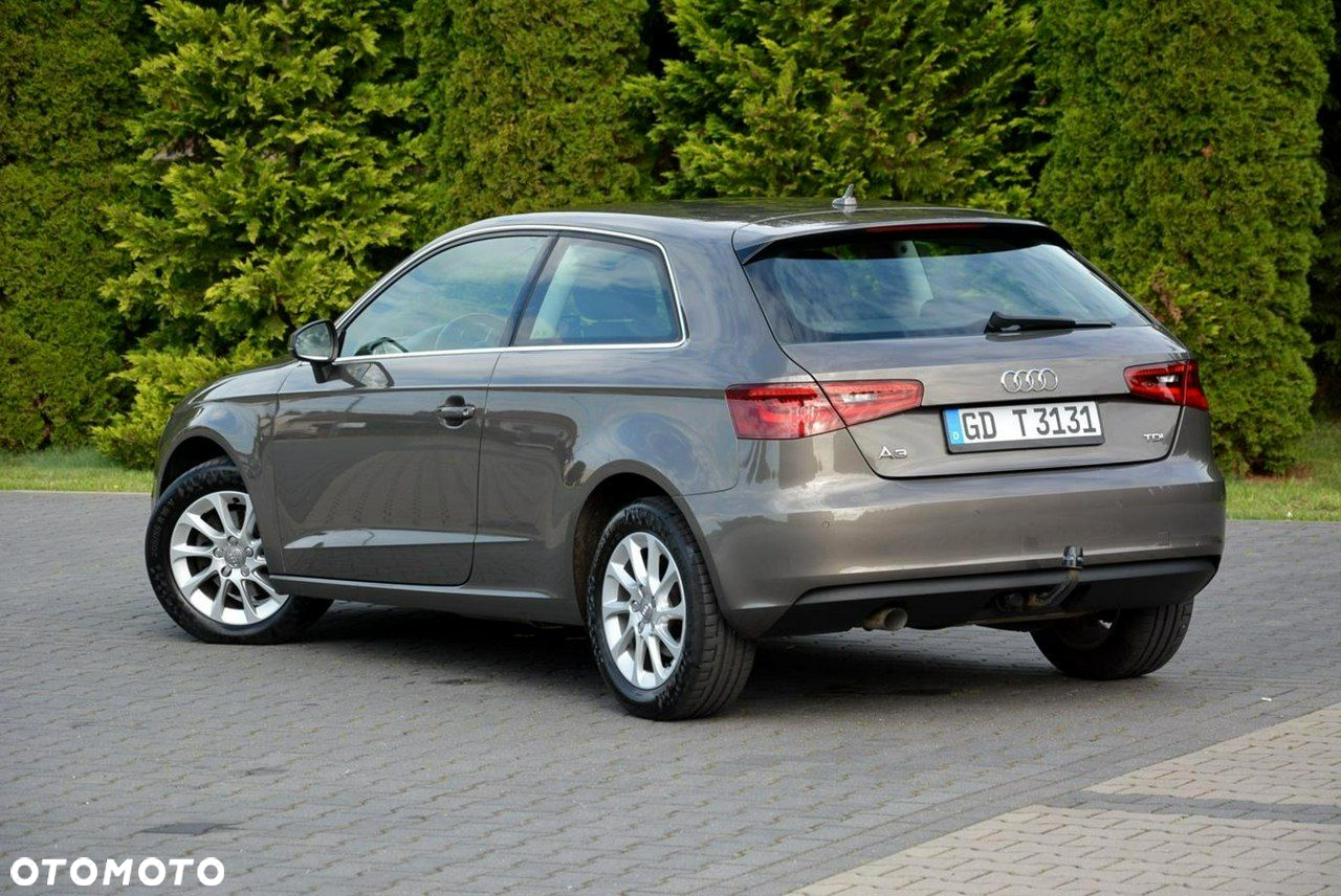 Audi A3 1.6 TDI Ambiente - 6