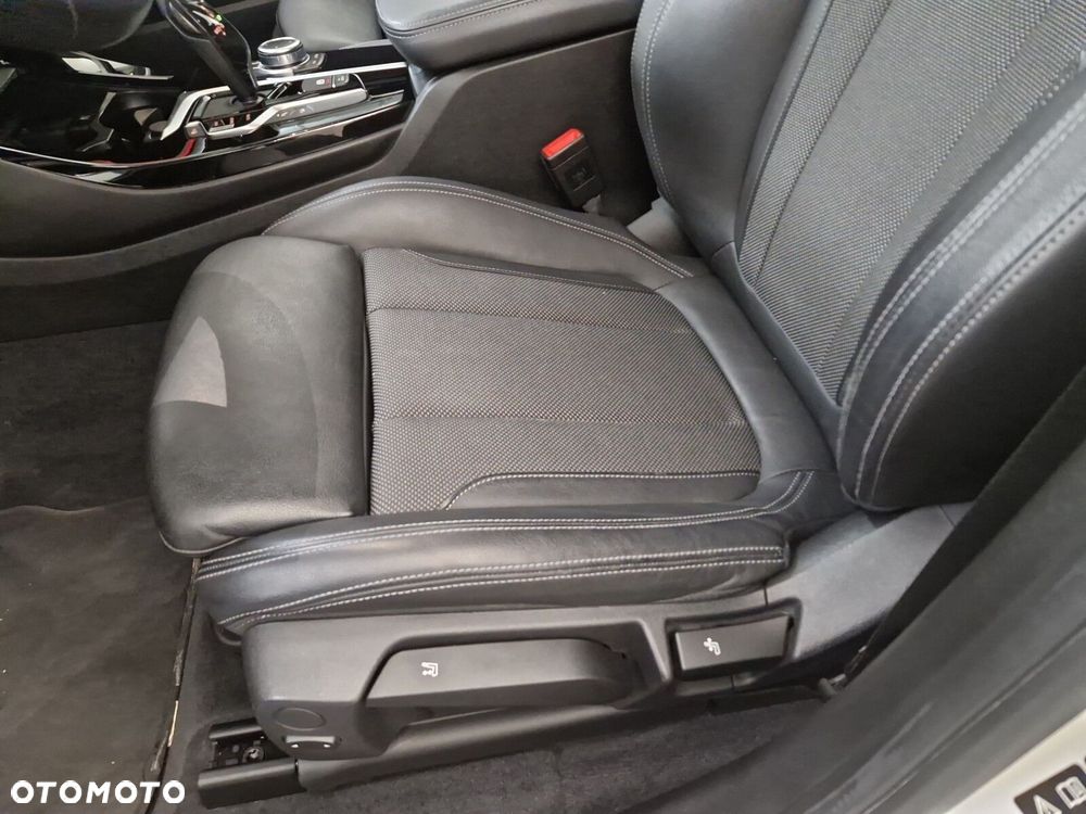 BMW X3 xDrive20d MHEV xLine - 14