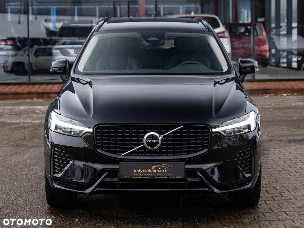 Volvo XC 60 B4 B Plus Dark - 15