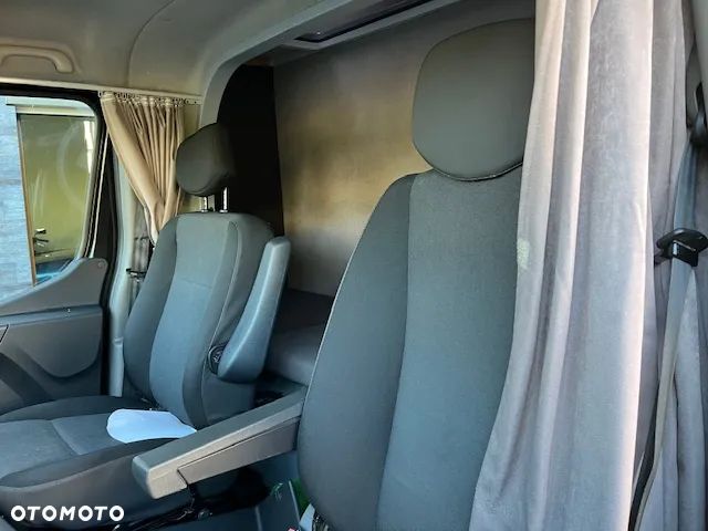 Renault MASTER KONTENER+WINDA - 8