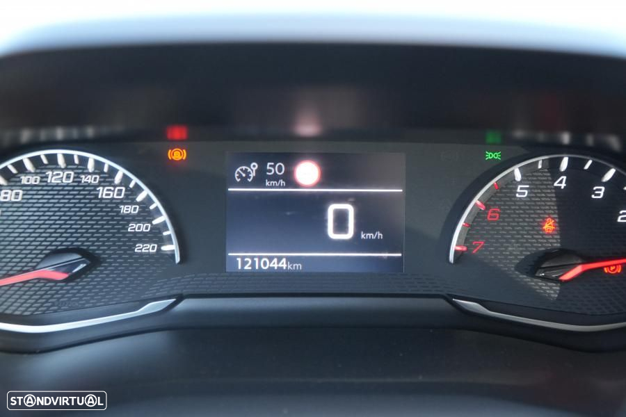 Peugeot 208 1.2 PureTech Active - 11