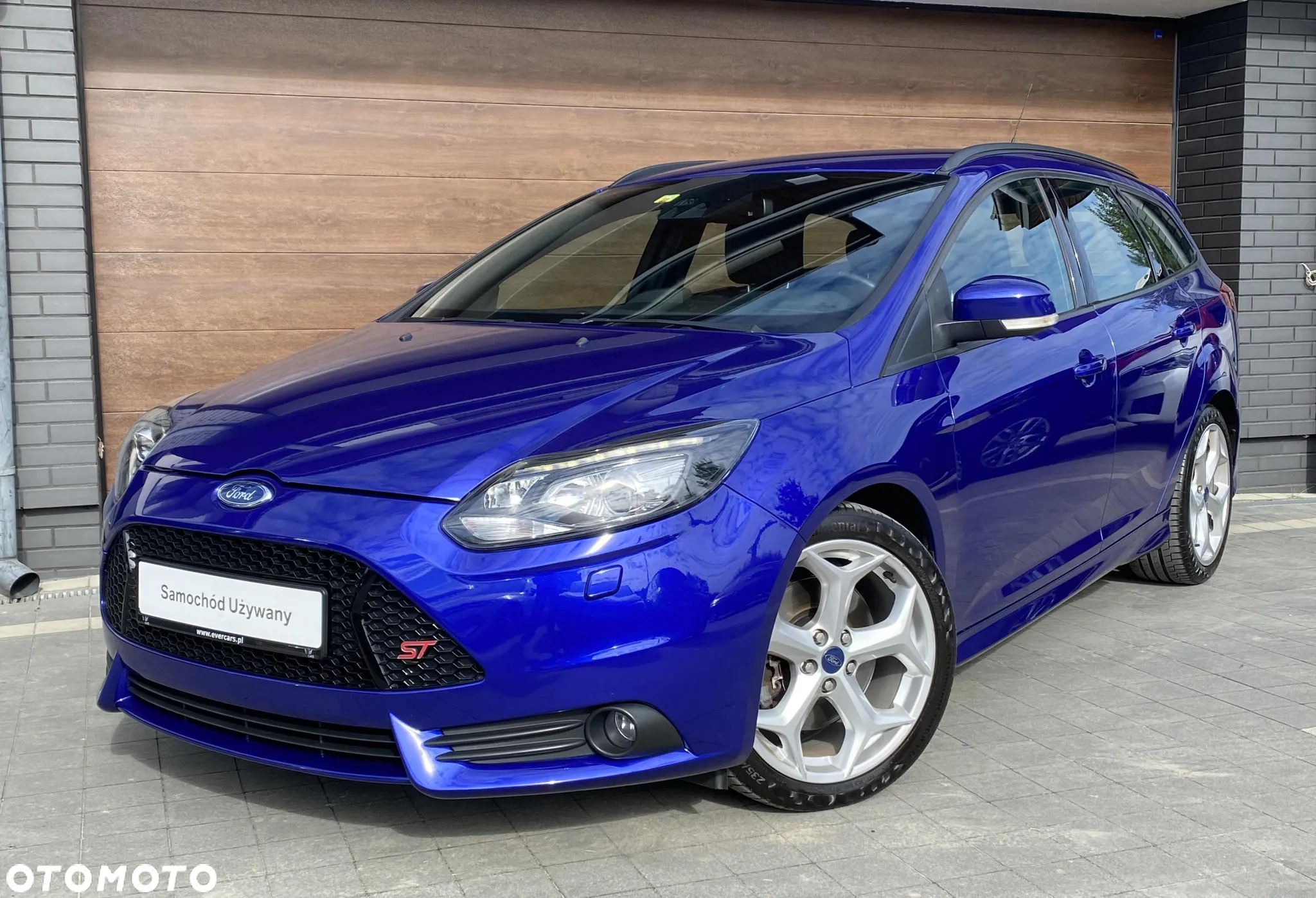 Ford Focus 2.0 EcoBoost ST mit Leder-Sport-Paket - 3