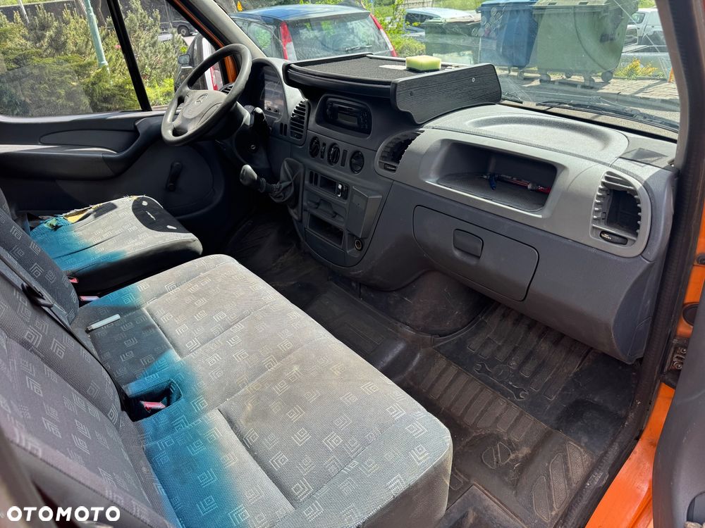 Mercedes-Benz Sprinter - 5