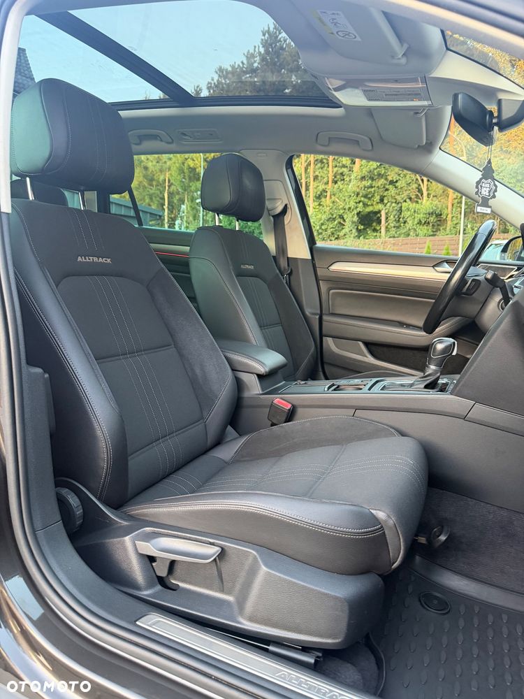 Volkswagen Passat Alltrack 2.0 TDI Bi-Turbo SCR 4Mot DSG - 30