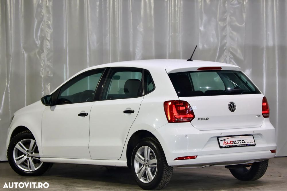 Volkswagen Polo 1.4 TDI Comfortline - 4