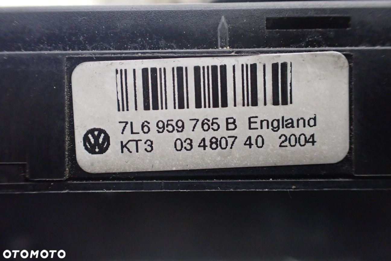 PRZEŁĄCZNIK STEROWANIA FOTELA LEWY PRZÓD VOLKSWAGEN TOUAREG 5.0 7L6959765B - 3