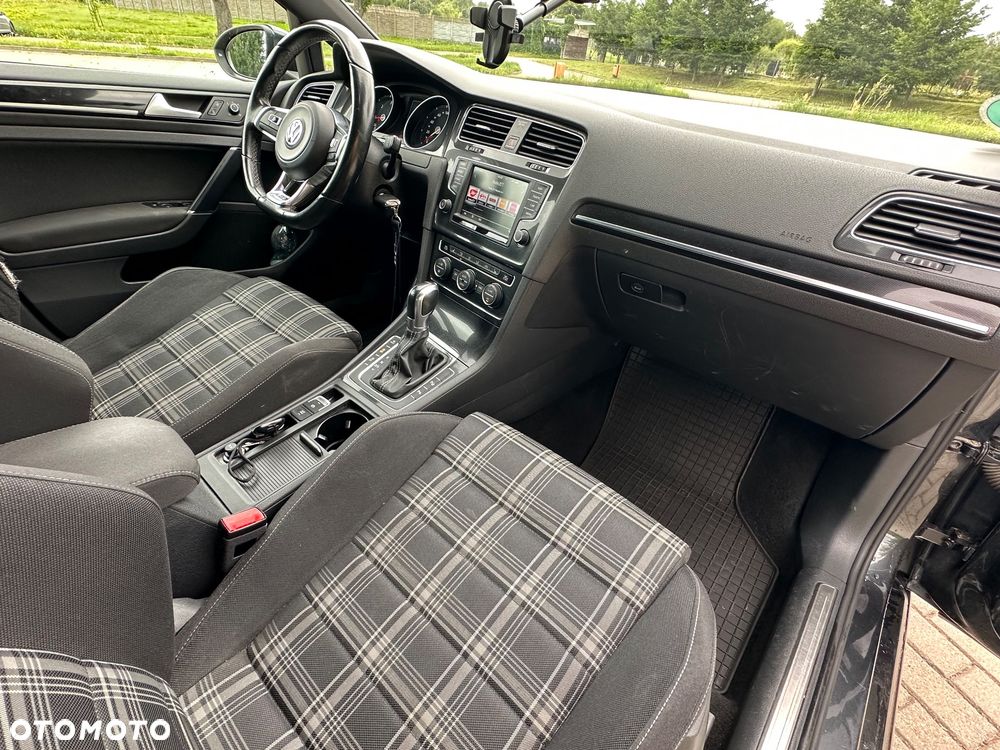 Volkswagen Golf 2.0 TDI BMT GTD DSG - 12