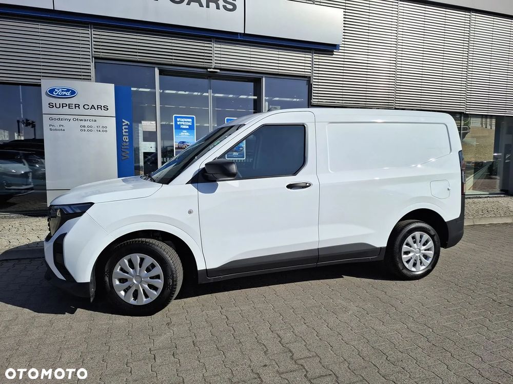 Ford Transit Courier - 1