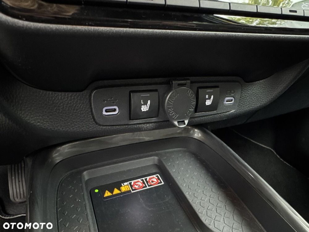 Toyota Aygo X Hybrid 1.5 Style e-CVT - 26