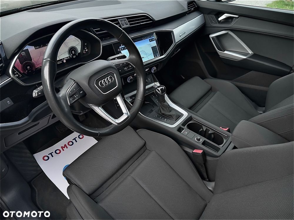 Audi Q3 45 TFSIe S tronic - 17