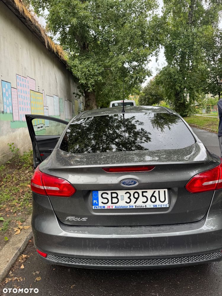 Ford Focus 1.6 Titanium - 9