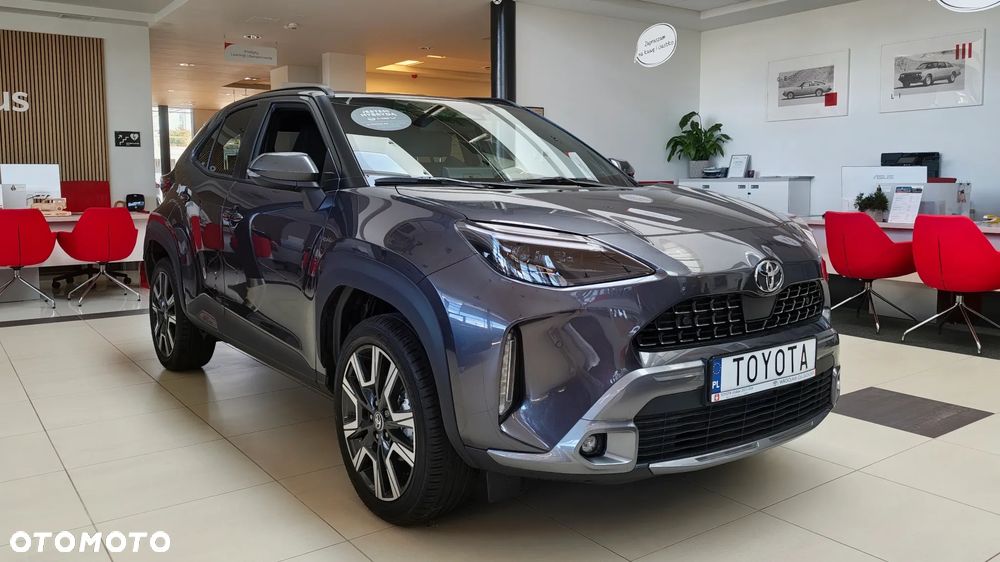 Toyota Yaris Cross Hybrid 1.5 Executive - 2