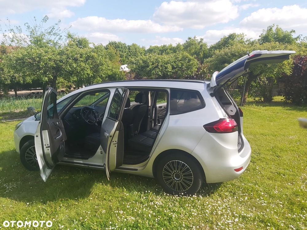 Opel Zafira - 5
