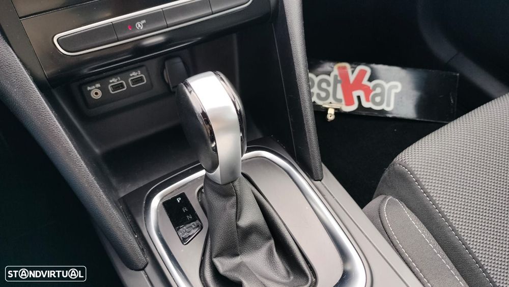 Renault Mégane BLUE dCi 115 EDC LIMITED - 25